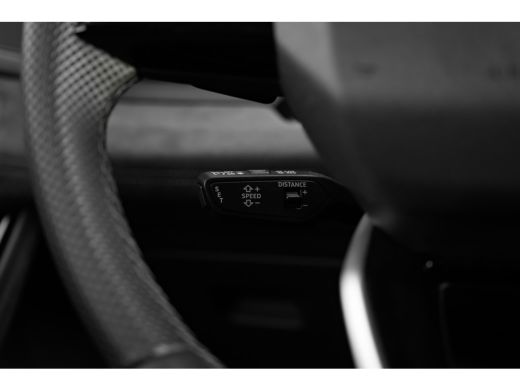 Audi Q6 e-tron S edition performance 100 kWh Panorama dak | Trekhaak |  Elek. Stoel + geheugen | 360 camera | Le... ActivLease financial lease