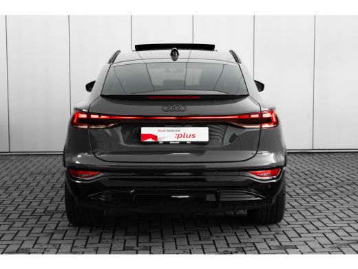 Audi Q6 e-tron S edition performance 100 kWh Panorama dak | Trekhaak |  Elek. Stoel + geheugen | 360 camera | Le... ActivLease financial lease