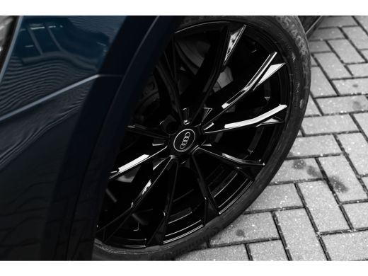 Audi Q8 55 TFSI e quattro Pro Line S 394PK | Panorama dak | Trekhaak | 360 Camera | Ledere bekleding | St... ActivLease financial lease