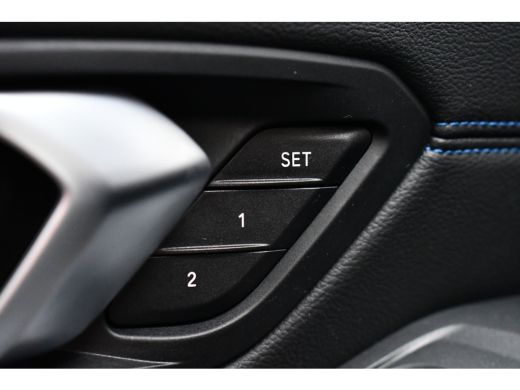 BMW 3 Serie Touring M340d xDrive Pano ACC HiFi El-zetels Adp-onderstel 19inch ActivLease financial lease