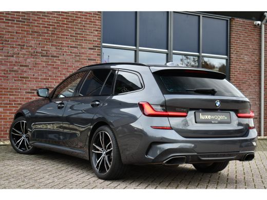 BMW 3 Serie Touring M340d xDrive Pano ACC HiFi El-zetels Adp-onderstel 19inch ActivLease financial lease