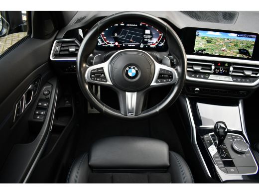 BMW 3 Serie Touring M340d xDrive Pano ACC HiFi El-zetels Adp-onderstel 19inch ActivLease financial lease