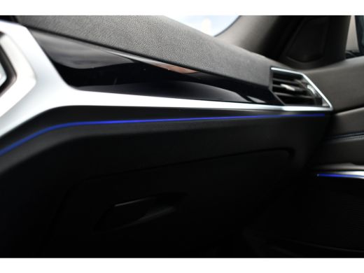BMW 3 Serie Touring M340d xDrive Pano ACC HiFi El-zetels Adp-onderstel 19inch ActivLease financial lease