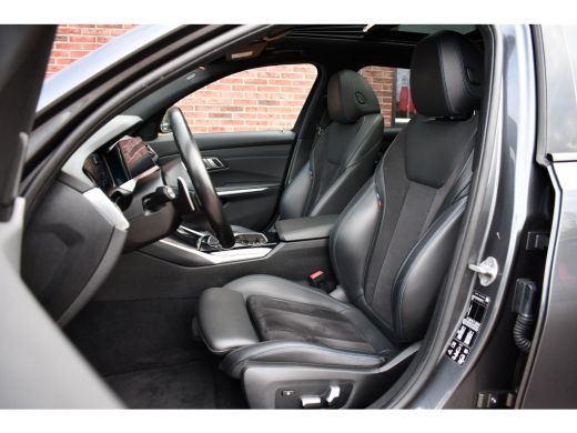 BMW 3 Serie Touring M340d xDrive Pano ACC HiFi El-zetels Adp-onderstel 19inch ActivLease financial lease