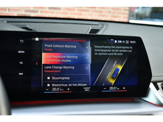 BMW X1 sDrive20i 170pk M-Sport Pano ACC HUD 360 H/K 19inch El-zetels ActivLease financial lease