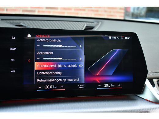 BMW X1 sDrive20i 170pk M-Sport Pano ACC HUD 360 H/K 19inch El-zetels ActivLease financial lease