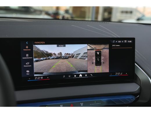 BMW X3 30e xDrive M Sport Automaat / Panoramadak / Trekhaak / Sportstoelen / Adaptief onderstel / Stoelv... ActivLease financial lease