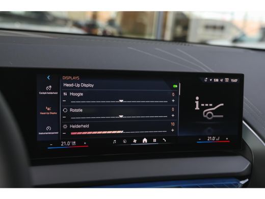 BMW X3 30e xDrive M Sport Automaat / Panoramadak / Trekhaak / Sportstoelen / Adaptief onderstel / Stoelv... ActivLease financial lease