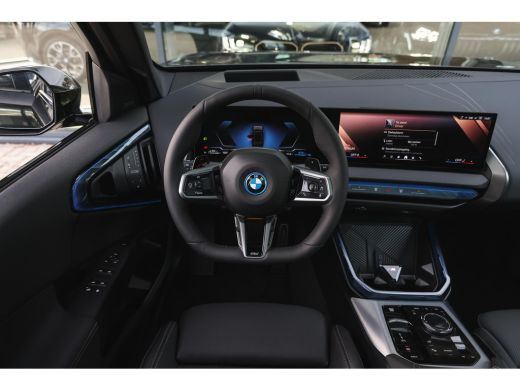 BMW X3 30e xDrive M Sport Automaat / Panoramadak / Trekhaak / Sportstoelen / Adaptief onderstel / Stoelv... ActivLease financial lease