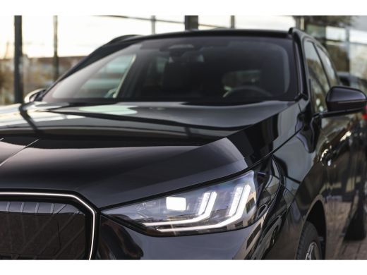 BMW X3 30e xDrive M Sport Automaat / Panoramadak / Trekhaak / Sportstoelen / Adaptief onderstel / Stoelv... ActivLease financial lease