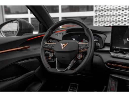 CUPRA Terramar 1.5 TSI e-Hybrid 272pk VZ Performance | Trekhaak | Sennheiser | 360 Camera | 20" | Stoelen Elektr... ActivLease financial lease