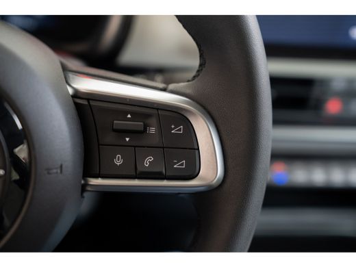 Fiat 600 La Prima 54 kWh | Camera | Elektrische Achterklep | Leder | Stoelverwarming | Elektrische Stoelve... ActivLease financial lease