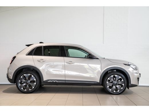 Fiat 600 La Prima 54 kWh | Camera | Elektrische Achterklep | Leder | Stoelverwarming | Elektrische Stoelve... ActivLease financial lease