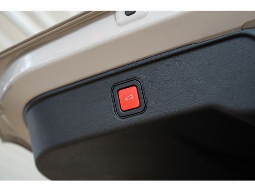 Fiat 600 La Prima 54 kWh | Camera | Elektrische Achterklep | Leder | Stoelverwarming | Elektrische Stoelve... ActivLease financial lease