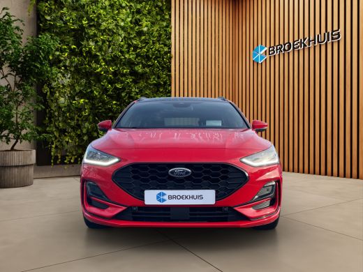 Ford Focus 1.0 EcoBoost Hybrid ST Line X | Pano | Adapt. Cruise | Trekhaak | Blis | Apple Carplay | 18'' ActivLease financial lease
