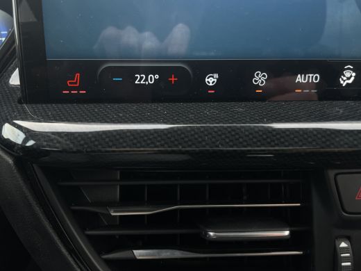 Ford Focus 1.0 EcoBoost Hybrid ST Line X | Pano | Adapt. Cruise | Trekhaak | Blis | Apple Carplay | 18'' ActivLease financial lease