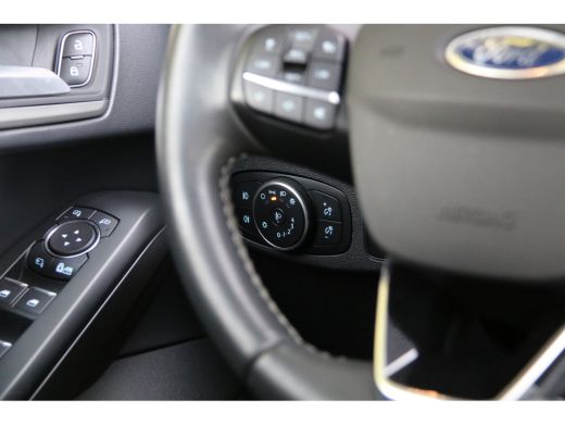 Ford Focus 1.0 EcoBoost Hybrid Titanium X Business | 155pk | Pano | Trekhaak | B&O | Adapt. Cruise | AGR sto... ActivLease financial lease