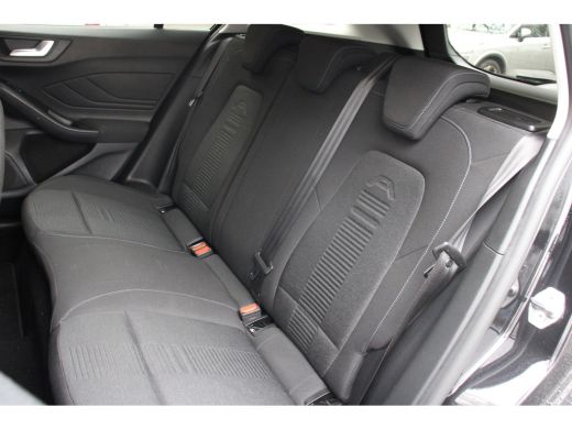 Ford Focus 1.0EB Active Business | NL-AUTO! | 1E EIGENAAR! | CAMERA | TREKHAAK | DEALER OH! | NAVI | PARK SE... ActivLease financial lease