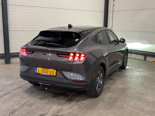 Ford Mustang Mach-E Mach-E RWD 75 kWh | NL-AUTO! | 1E EIGENAAR! | TREKHAAK | CAMERA | PARK SENS V+A | ADAPTIVE CRUISE... ActivLease financial lease