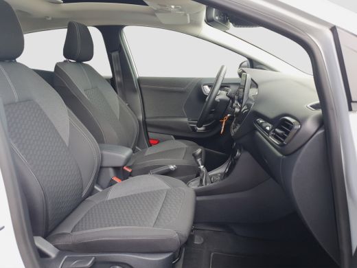 Ford Puma 1.0 Hybrid Titanium | Panoramadak | Cruise Control | Navigatie | Airco | Apple Carplay/Android Au... ActivLease financial lease