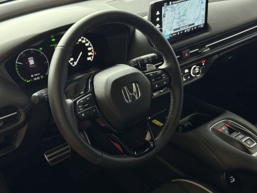 Honda ZR-V 2.0 e:HEV 184PK SPORT STOELVERW CAMERA CARPLAY ELEK.STOEL PDC ActivLease financial lease