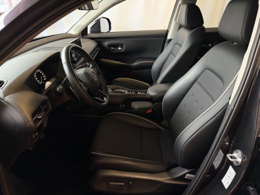 Honda ZR-V 2.0 e:HEV 184PK SPORT STOELVERW CAMERA CARPLAY ELEK.STOEL PDC ActivLease financial lease