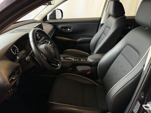 Honda ZR-V 2.0 e:HEV 184PK SPORT STOELVERW CAMERA CARPLAY ELEK.STOEL PDC ActivLease financial lease