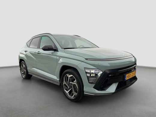 Hyundai Kona 1.6 GDI 141pk HEV N-Line | Premium audio | 360 camera | Bestuurdersstoel met geheugen | Adaptive ... ActivLease financial lease