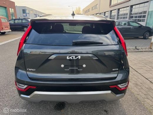 Kia Niro 1.6 GDi PHEV ExecutiveLine Edition ActivLease financial lease