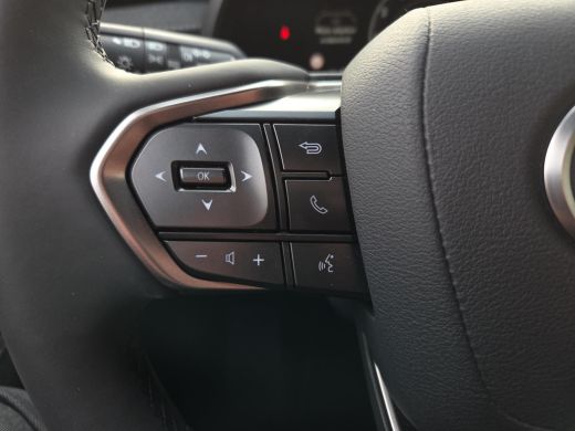 Lexus LBX Elegant 2WD | Apple CarPlay | Parkeersensoren | Stuur/Stoelverwarming | Rijklaarprijs incl. garan... ActivLease financial lease