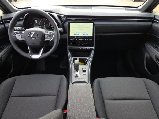 Lexus LBX Elegant 2WD | Apple CarPlay | Parkeersensoren | Stuur/Stoelverwarming | Rijklaarprijs incl. garan... ActivLease financial lease