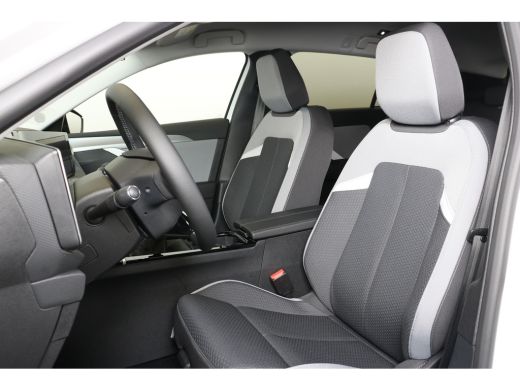 Opel Astra Sports Tourer 1.2 Turbo 110 Business Edition | Navi | Clima | Adaptive Cruise | Stoel- & Stuurver... ActivLease financial lease