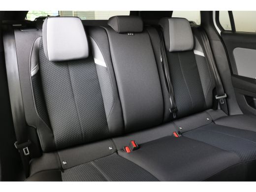 Opel Astra Sports Tourer 1.2 Turbo 110 Business Edition | Navi | Clima | Adaptive Cruise | Stoel- & Stuurver... ActivLease financial lease