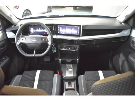 Opel Frontera 1.2 Turbo Hybrid Edition 110pk Automaat DEMO-DEAL! | Navigatie | Stuur/Stoelverwarming | Achterui... ActivLease financial lease