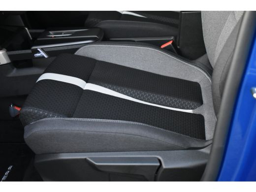 Opel Frontera 1.2 Turbo Hybrid Edition 110pk Automaat DEMO-DEAL! | Navigatie | Stuur/Stoelverwarming | Achterui... ActivLease financial lease