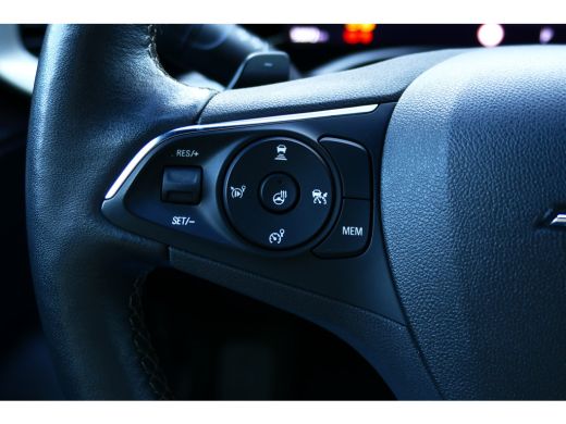 Opel Mokka 1.2 TURBO 130PK ULTIMATE AUTOMAAT / NAVI /ALCANTARA / CLIMA / PDC / 18"LMV / CAMERA / KEYLESS / F... ActivLease financial lease