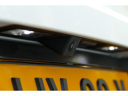 Opel Mokka 1.2 TURBO 130PK ULTIMATE AUTOMAAT / NAVI /ALCANTARA / CLIMA / PDC / 18"LMV / CAMERA / KEYLESS / F... ActivLease financial lease