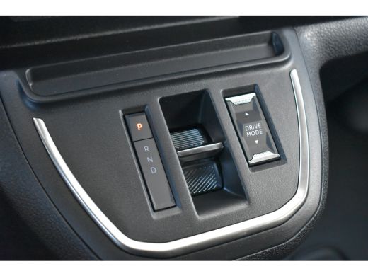 Opel Vivaro-e L3 75 kWh DEMO-DEAL! | Navigatie by App | Dodehoek-Detectie | Achteruitrijcamera | Parkeersensore... ActivLease financial lease