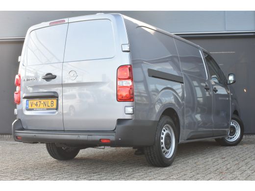 Opel Vivaro-e L3 75 kWh DEMO-DEAL! | Navigatie by App | Dodehoek-Detectie | Achteruitrijcamera | Parkeersensore... ActivLease financial lease