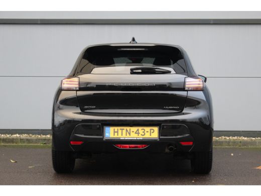 Peugeot 208 1.2 Hybrid 110 e-DCS6 Allure | Camera V+A | Navi | Cruise | Carplay | Dodehoek Sens. | LMV 16" | ... ActivLease financial lease