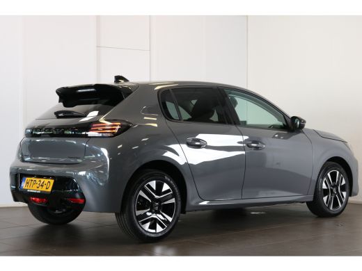 Peugeot 208 1.2 Hybrid 110 e-DCS6 Allure | Navi | Clima | Cruise | Camera V+A | Parkeersensoren V+A | Dodehoe... ActivLease financial lease