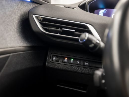 Peugeot 3008 1.6 HYbrid 225 Allure Sport 225Pk Automaat (APPLE CARPLAY, GROOT NAVI, 360 CAMERA, LEDER, SPORTST... ActivLease financial lease