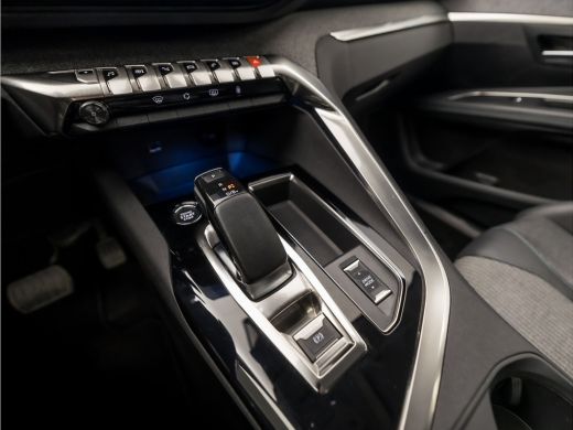 Peugeot 3008 1.6 HYbrid 225 Allure Sport 225Pk Automaat (APPLE CARPLAY, GROOT NAVI, 360 CAMERA, LEDER, SPORTST... ActivLease financial lease