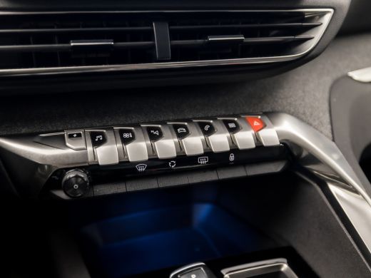 Peugeot 3008 1.6 HYbrid 225 Allure Sport 225Pk Automaat (APPLE CARPLAY, GROOT NAVI, 360 CAMERA, LEDER, SPORTST... ActivLease financial lease