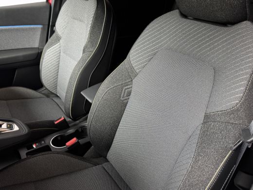 Renault Captur 1.3 160 PK 4 CIL TECHNO CAMERA 18''LMV STOEL/STUUR .VERW PURE VISION LED 10'' R-LINK NAVI 06/2025... ActivLease financial lease