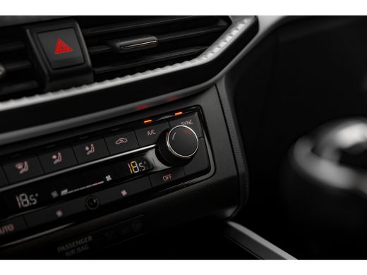 Seat Arona 1.0 TSI Style | Cruise Control | Carplay | Parkeersenor achter | Climate Control ActivLease financial lease