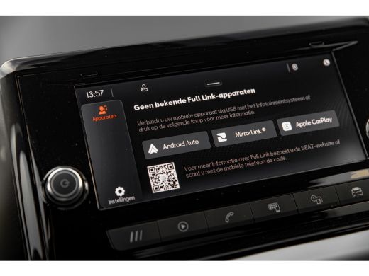 Seat Arona 1.0 TSI Style | Cruise Control | Carplay | Parkeersenor achter | Climate Control ActivLease financial lease
