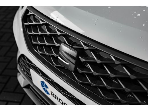 Seat Ateca FR Business Intense | Achteruitrijcamera | Airconditioning automatisch met 2-zone-temperatuurrege... ActivLease financial lease