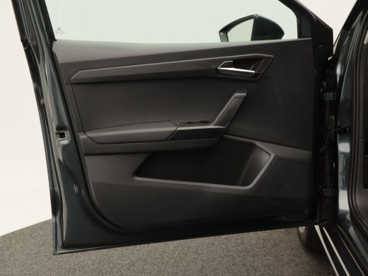 Seat Ibiza 1.0 TSi Style Business Connect | Cruise Control | Climate Control | CarPlay | Stoelverwarming | P... ActivLease financial lease