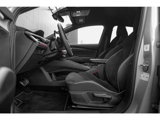 Skoda Elroq 85 286pk Sportline Edition | Trekhaak | Adaptive Cruise | Achteruitrijcamera | Matrix LED | Keyless ActivLease financial lease